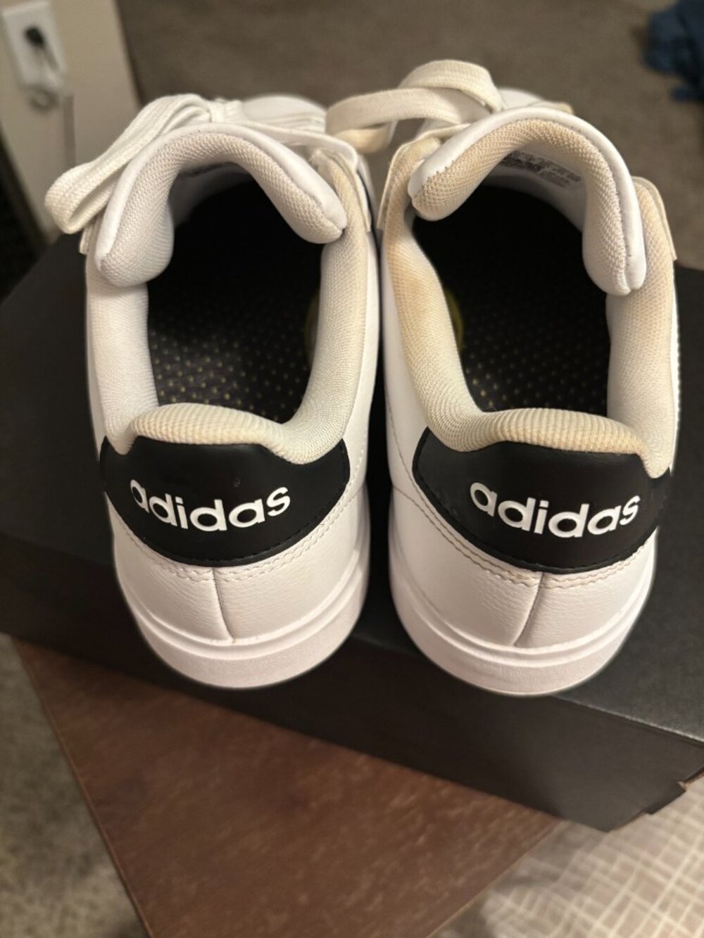 Adidas Grand Court 2.0 GW2194 Women's 8.5 *Worn Once* - Picture 2 of 5
